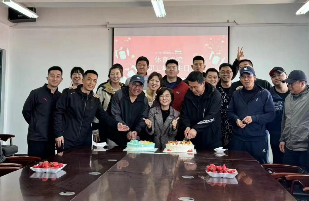 说明: 合影留念